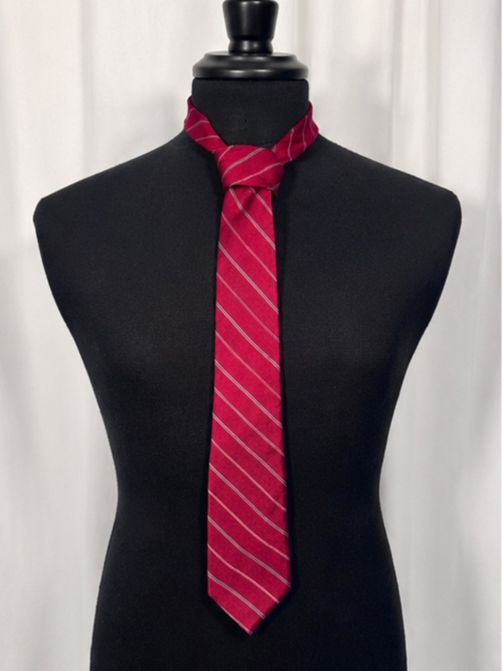 Vintage Oscar De La Renta Red Striped Silk Tie